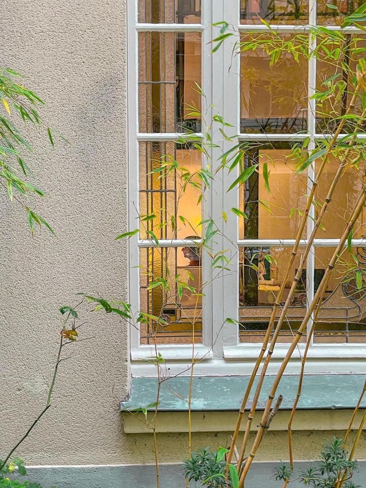 Petit Retro Francais 10 * Paris