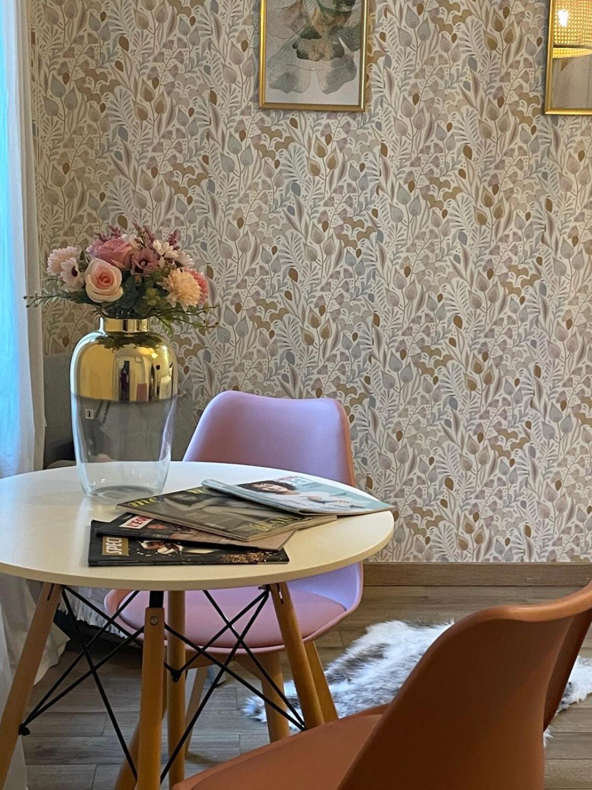 Petit Retro Francais 10 * Paris